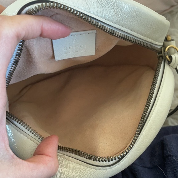 Authentic Gucci marmont mini round shoulder bag - Picture 5 of 8